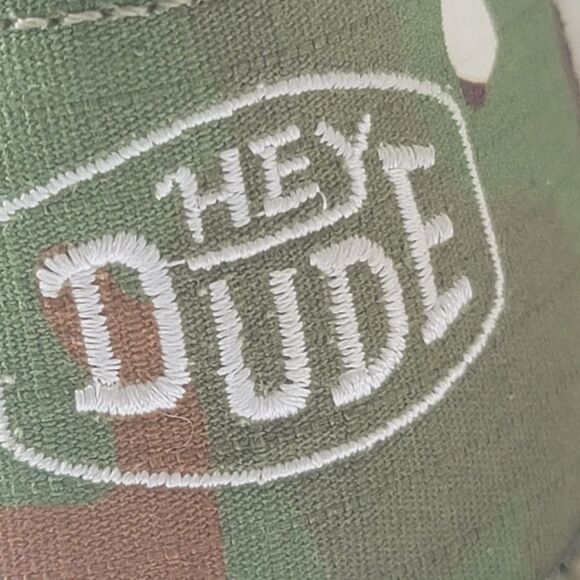 Hey Dude Wally Camouflage Multi Camo Army Green Shoes Slip On size M8 W10 - Picture 11 of 13